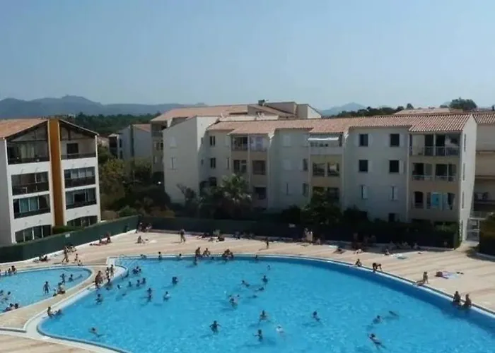 Le Lagon Bleu Fréjus